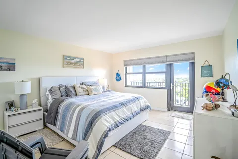 $849,000 | 5100 North Ocean Boulevard, Unit 1217, Lauderdale-by-the-Sea, FL 33308