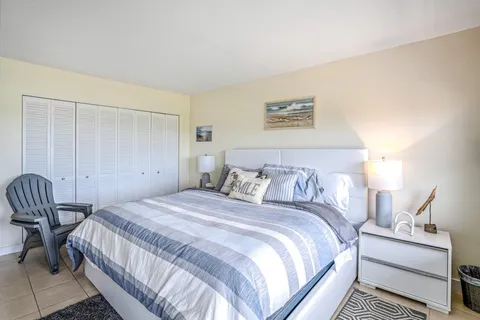 $849,000 | 5100 North Ocean Boulevard, Unit 1217, Lauderdale-by-the-Sea, FL 33308