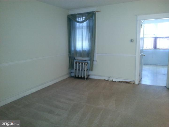 5791 Nassau Road Philadelphia, PA 19131 - Photo 3 of 11 Dining Room