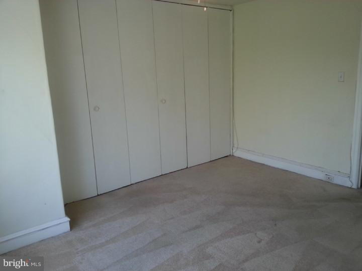 5791 Nassau Road Philadelphia, PA 19131 - Photo 6 of 11 Bedroom - Main