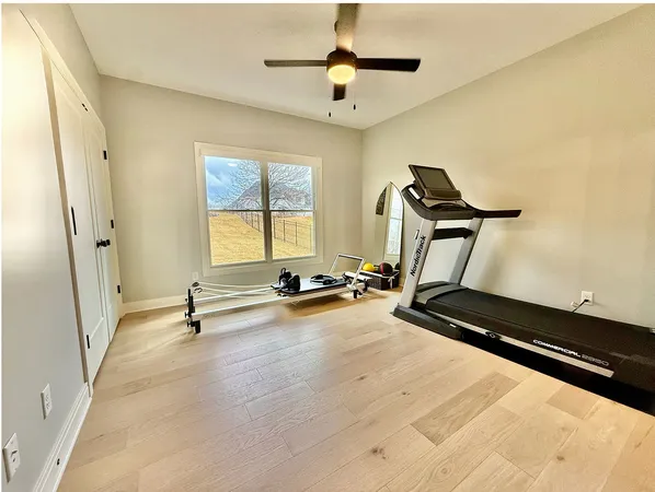 $1,175,500 | 5077 Oak Rdg Court, Bettendorf, IA 52722