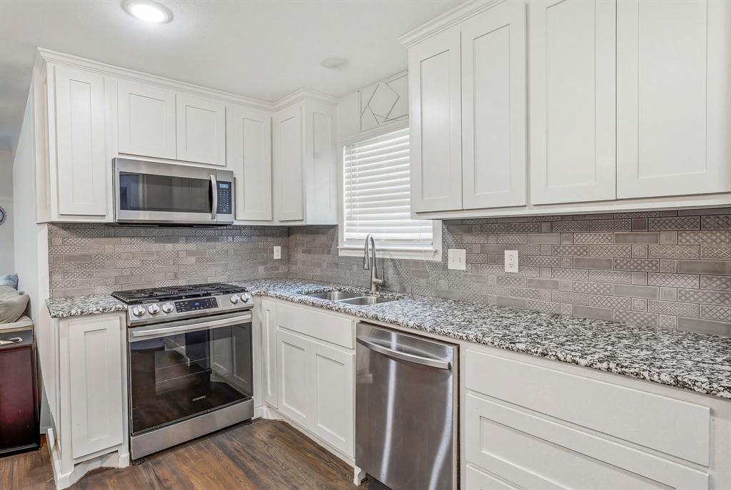 1037 West Frey Stephenville, TX 76401 - Photo 9 of 23