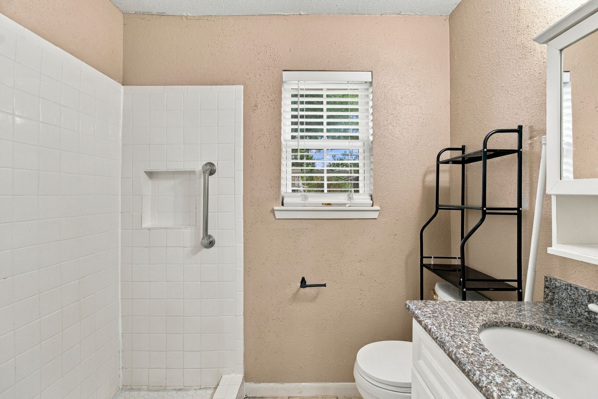 719 Kilpatrick Street Channelview, TX 77530 - Photo 13 of 25 Gallery Image 13