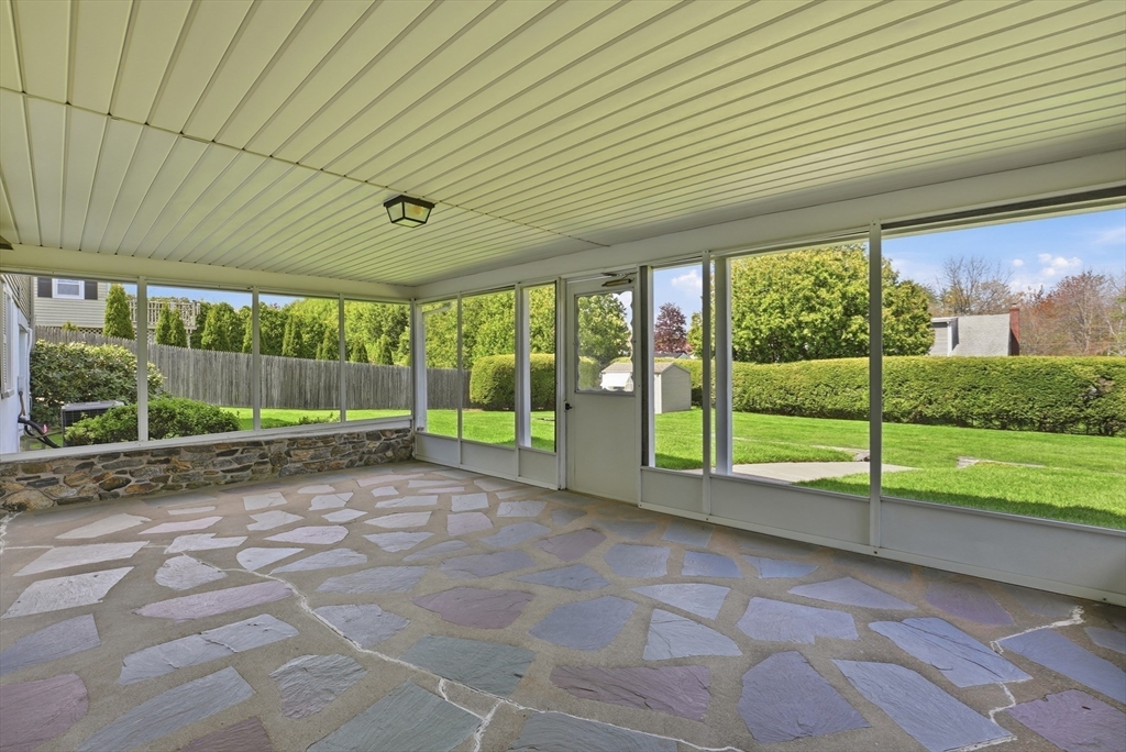 35 Richmond Road Ludlow, MA 01056 - Photo 32 of 41