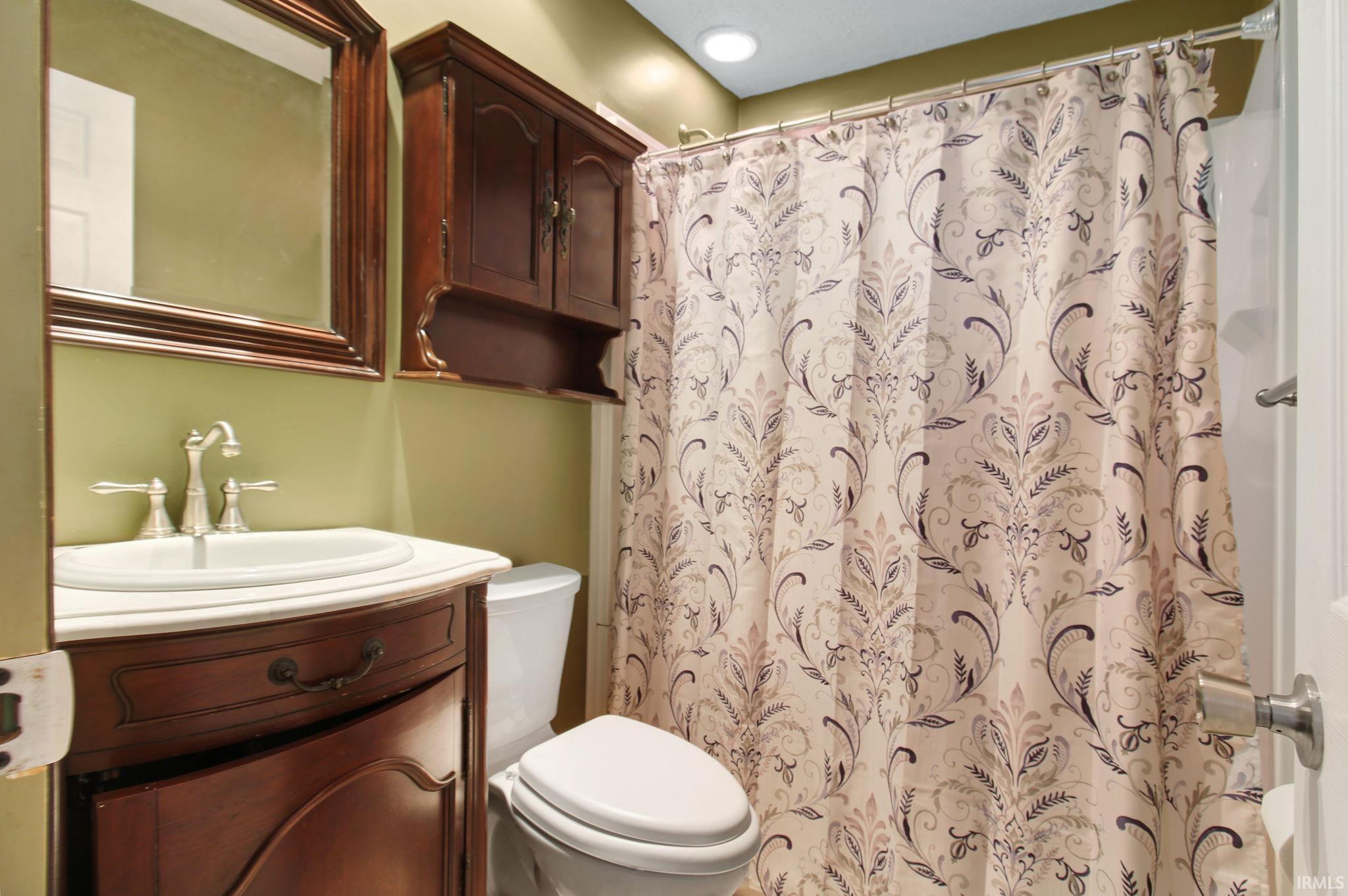 2209 Baton Rouge Drive Kokomo, IN 46902 - Photo 5 of 24