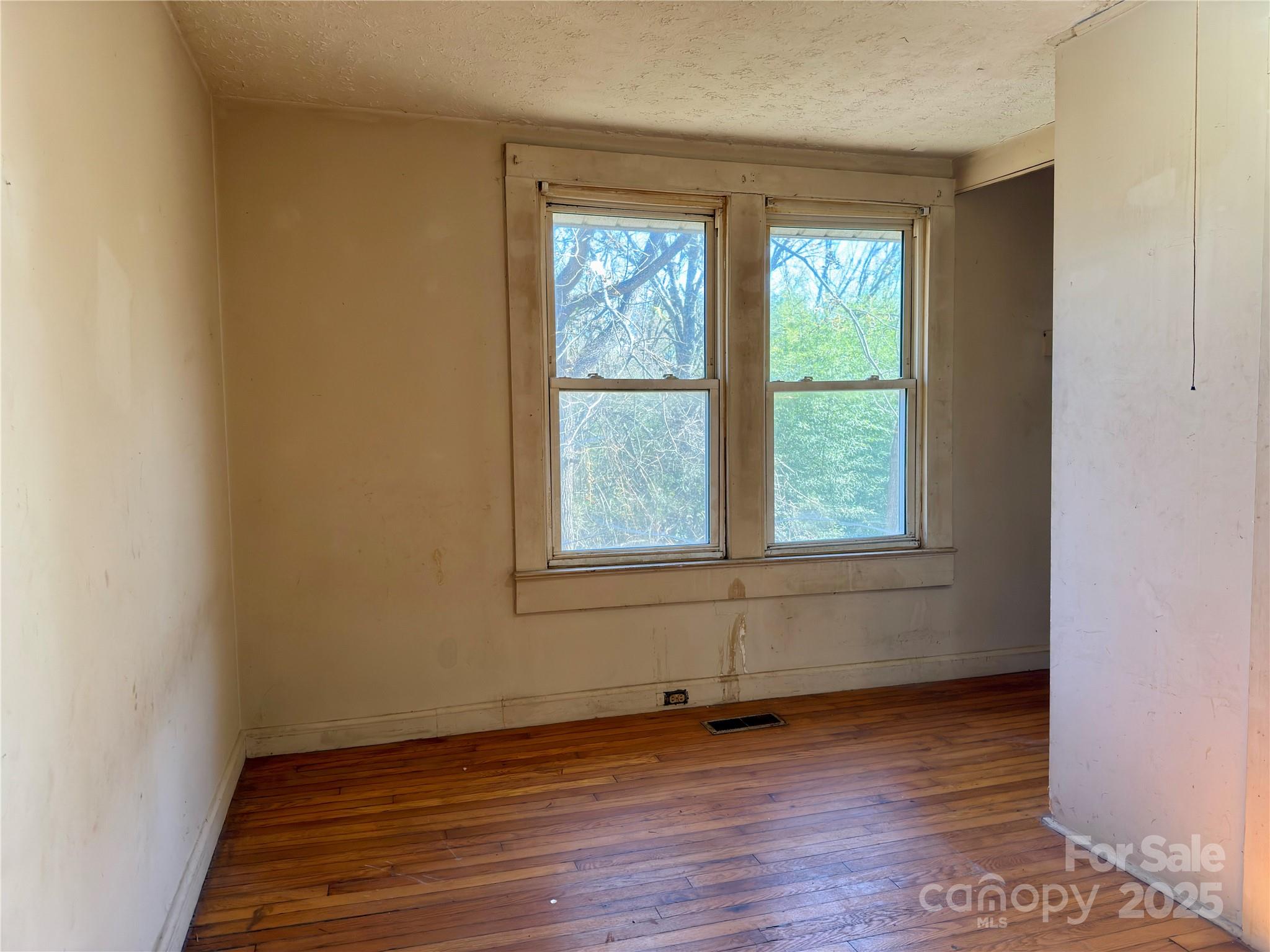 658 Emma Road Asheville, NC 28806 - Photo 15 of 30