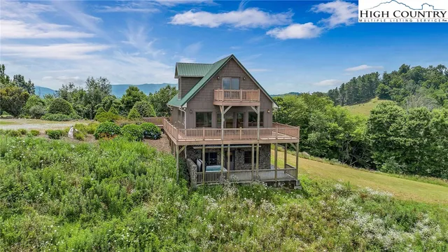 $840,000 | 321 Laurel Highlands Drive, Grassy Creek, NC 28631