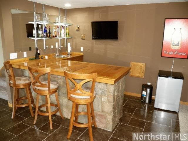 1046 La Barge Road Hudson, WI 54016 - Photo 7 of 18 Gallery Image 7