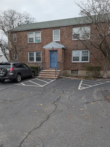 $2,100 | 260 Main Street, Unit 6, Medford, MA 02155