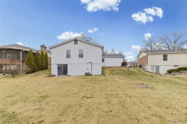 $315,000 | 2756 Irondale Drive, Oakville, MO 63129