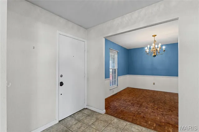 $315,000 | 2756 Irondale Drive, Oakville, MO 63129