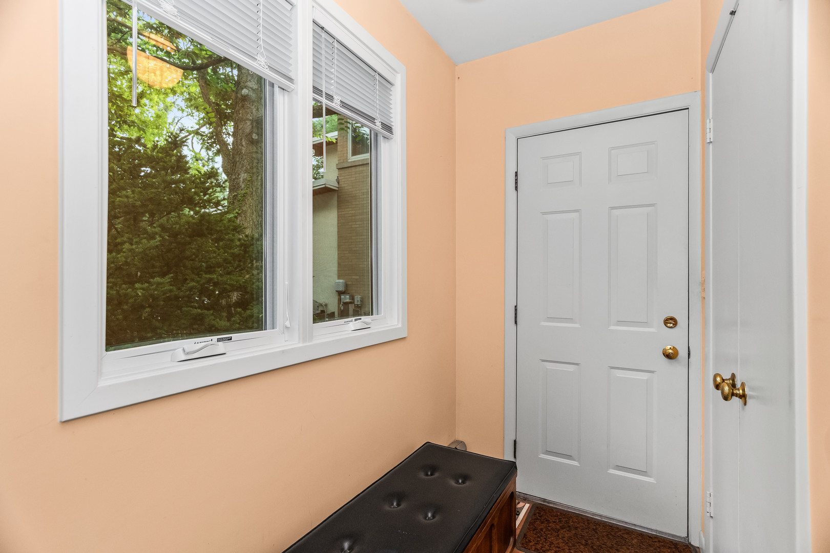 1227 16th Street Wilmette, IL 60091 - Photo 15 of 30 a view of an front door