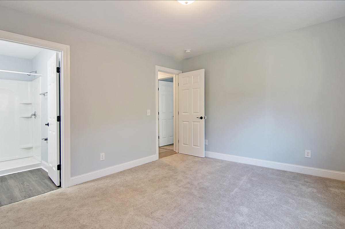 2912 Otranto Road North Charleston, SC 29406 - Photo 14 of 20 2912 Otranto Rd_005