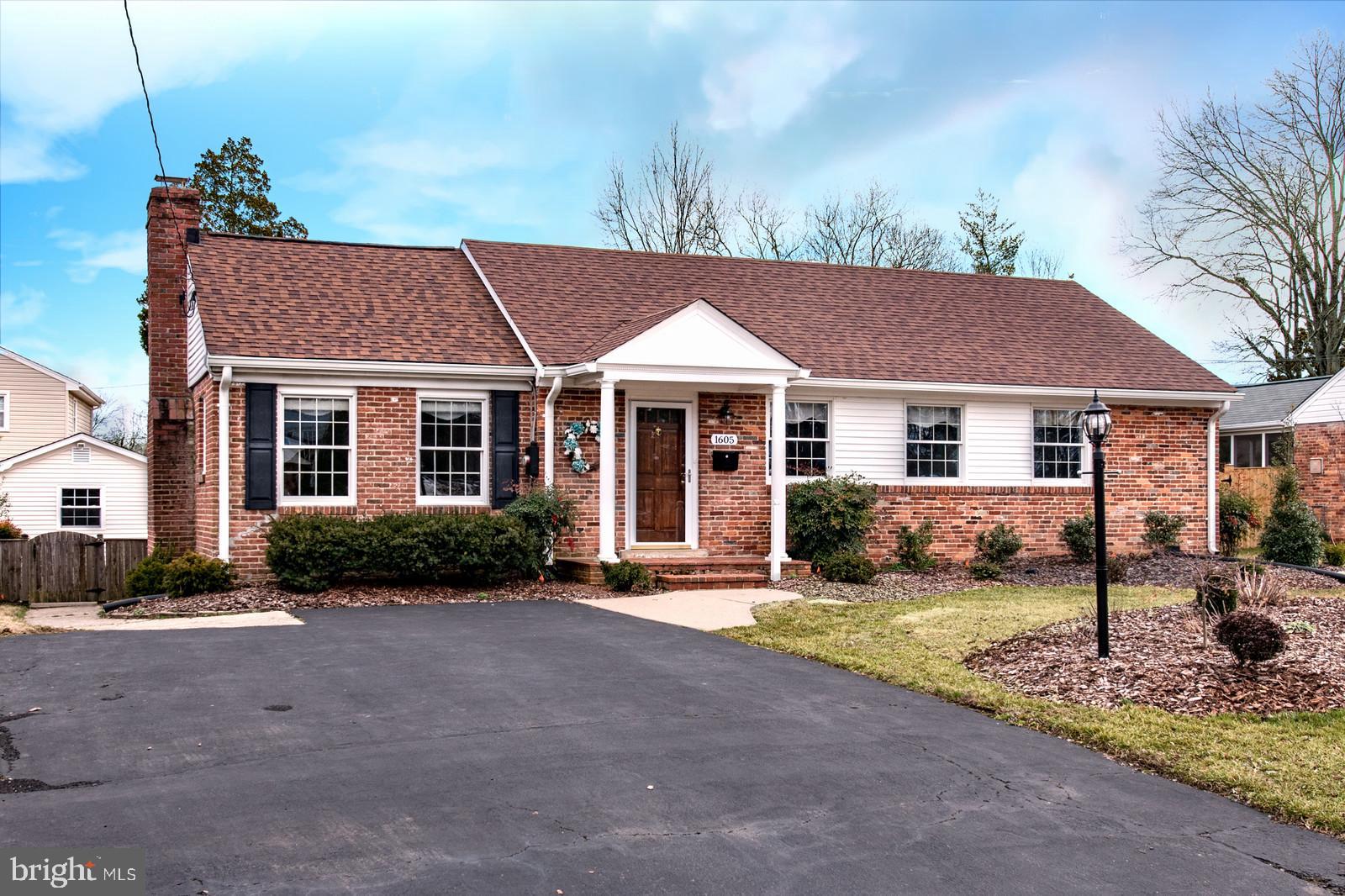 1605 Shenandoah Road Alexandria, VA 22308 - Photo 1 of 40 Welcome to 1605 Shenandoah Road