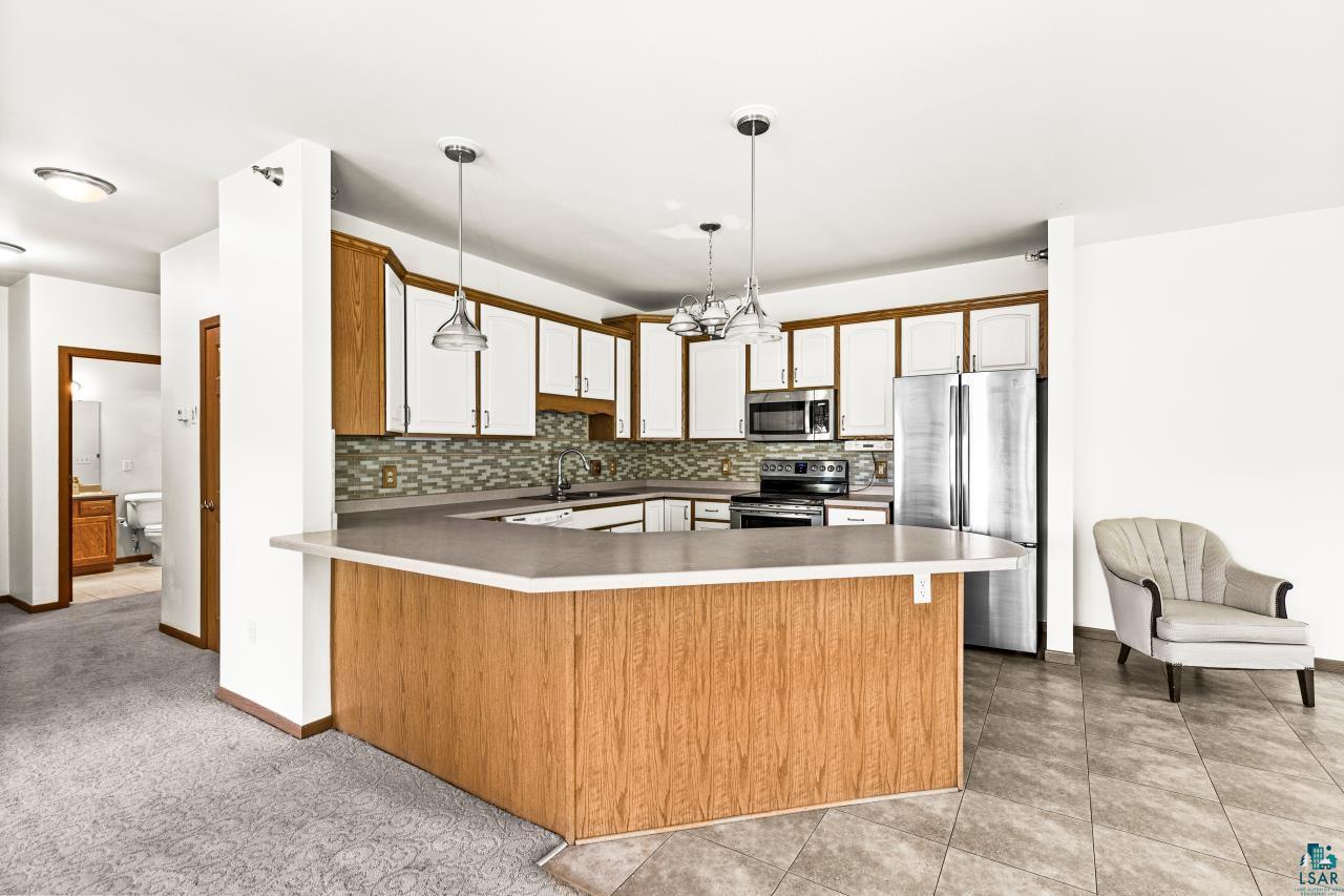 4042 Haines Road, Unit 205 Duluth, MN 55811 - Photo 7 of 40
