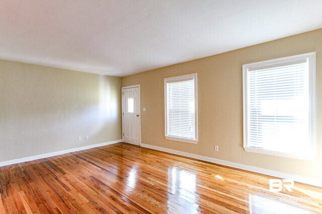 151 Emogene Place Mobile, AL 36606 - Photo 5 of 19