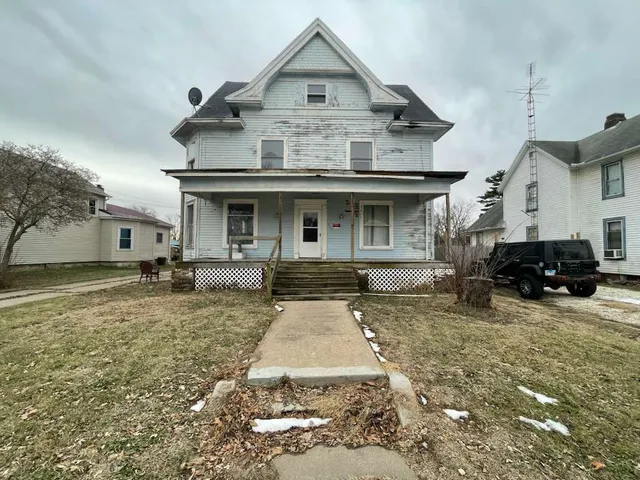 $60,000 | 203 East Washington Street, Avon, IL 61415