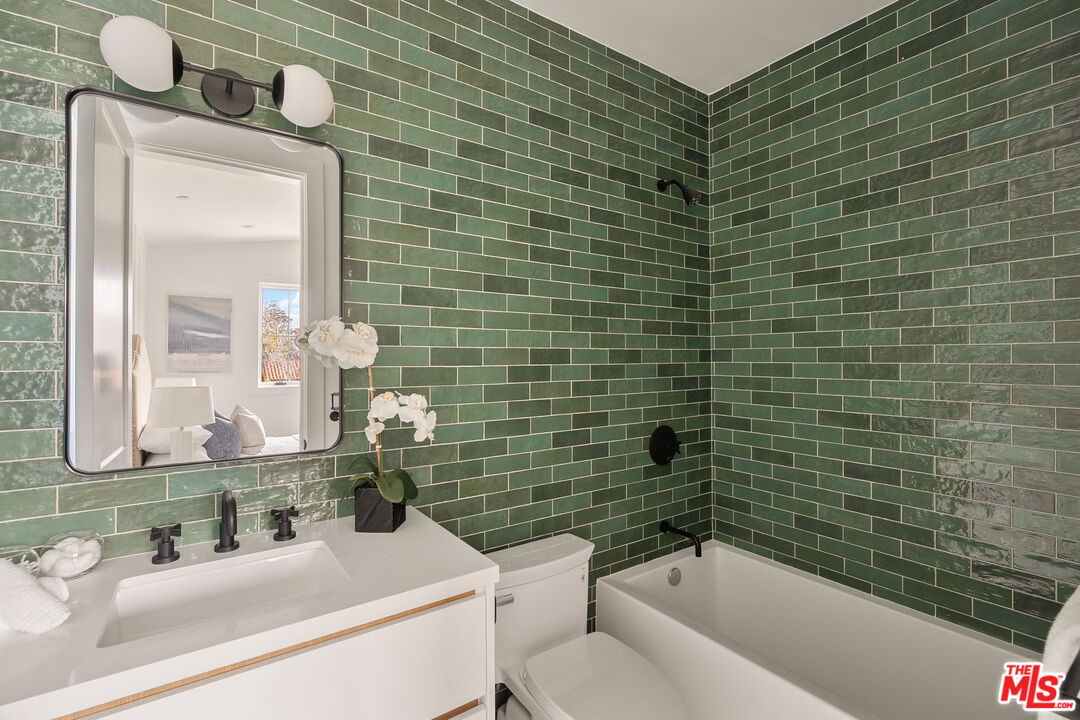 1742 Preuss Road Los Angeles, CA 90035 - Photo 45 of 50 Gallery Image 45