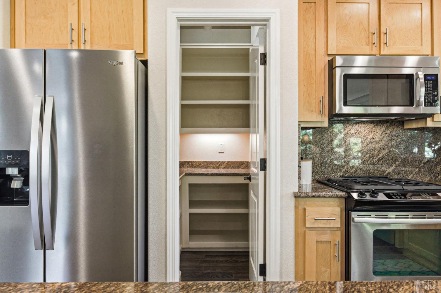 10041 Starr Road Windsor, CA 95492 - Photo 16 of 56