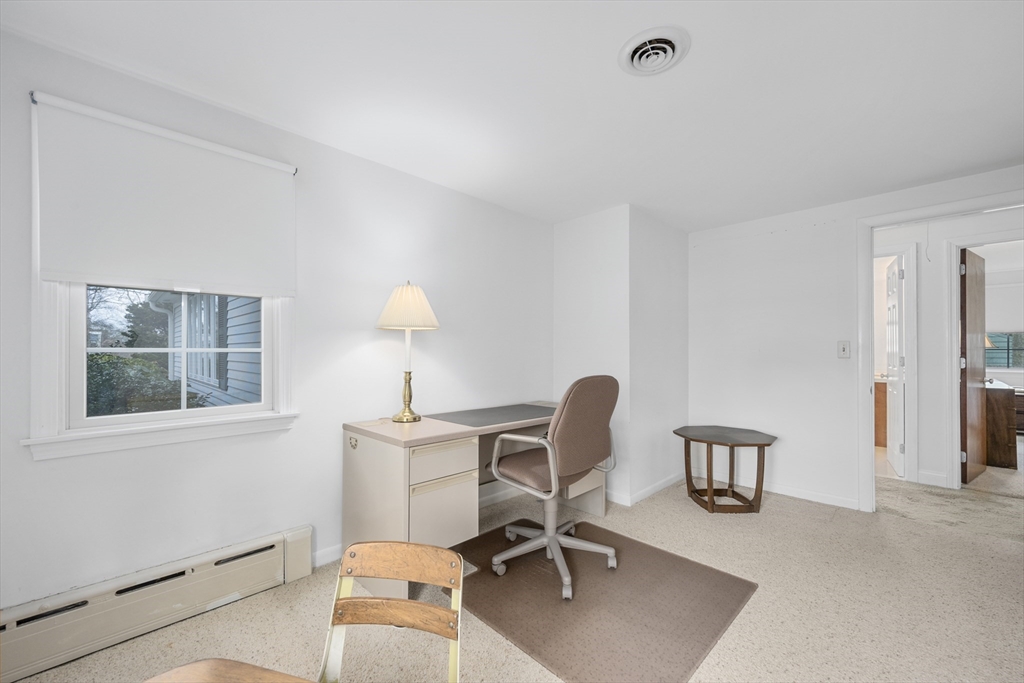 31 Arbor Way Barnstable, MA 02601 - Photo 19 of 42