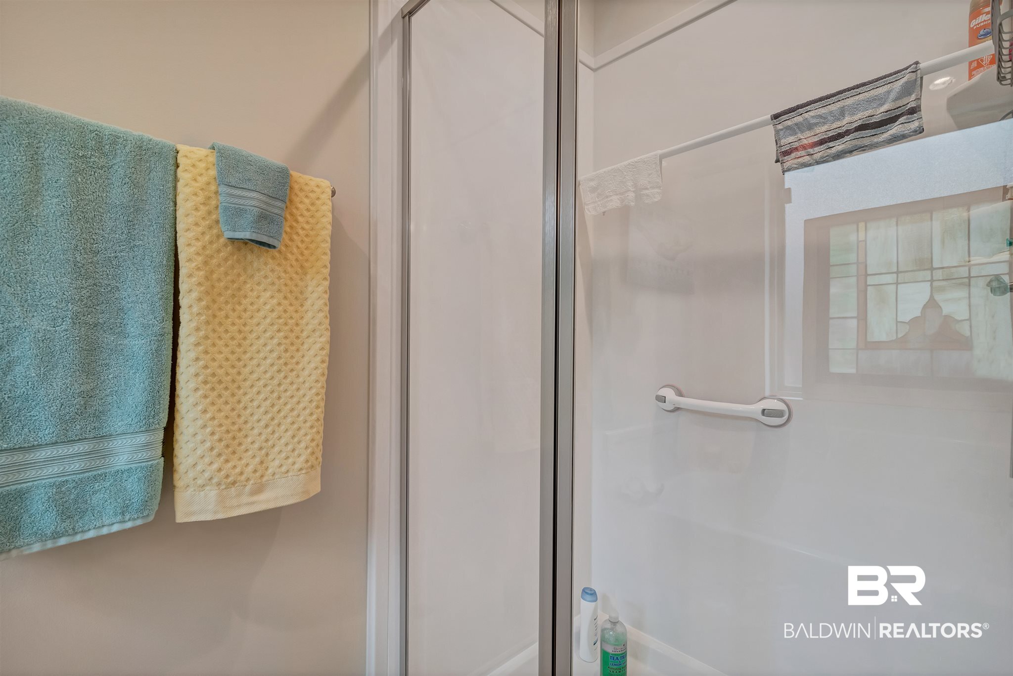207 Divot Loop Fairhope, AL 36532 - Photo 18 of 27 Master Bathroom