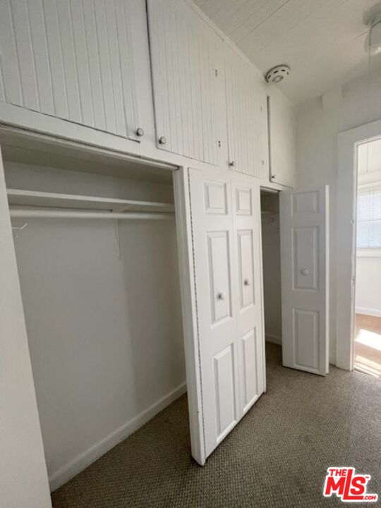 1304 Riviera Avenue, Unit D Venice, CA 90291 - Photo 13 of 17 a view of cabinets