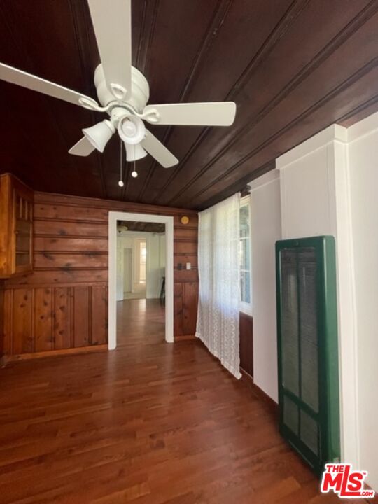 1304 Riviera Avenue, Unit D Venice, CA 90291 - Photo 9 of 17 a view of hallway with wooden floor and ceiling fan