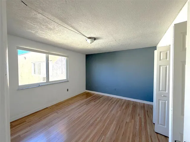 $2,200 | 6950 Northwest 186th Street, Unit 2510, Hialeah, FL 33015