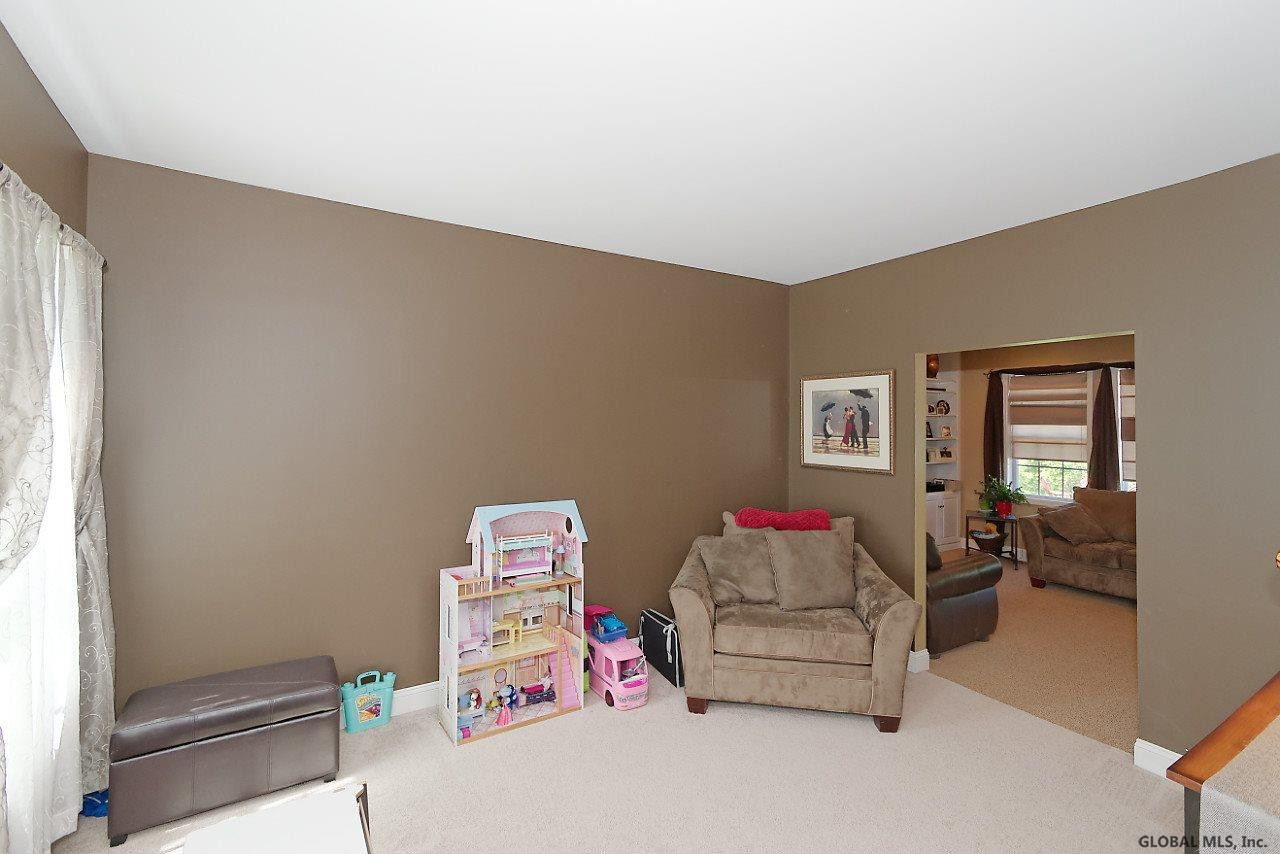 124 Abbey Road Poestenkill, NY 12140 - Photo 17 of 48 Photo 17