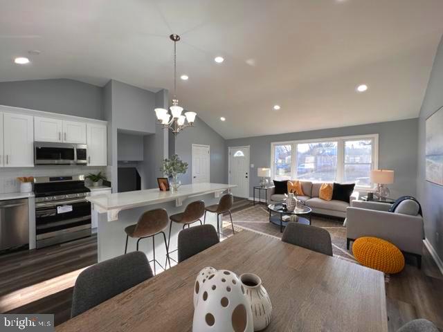 53 Linden Road Burlington, NJ 08016 - Photo 8 of 31 Gallery Image 8