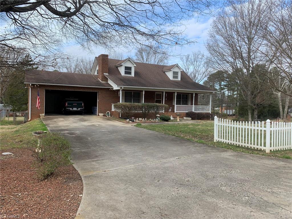 325 Boaze Road Lexington, NC 27295 - Photo 8 of 25 Gallery Image 8