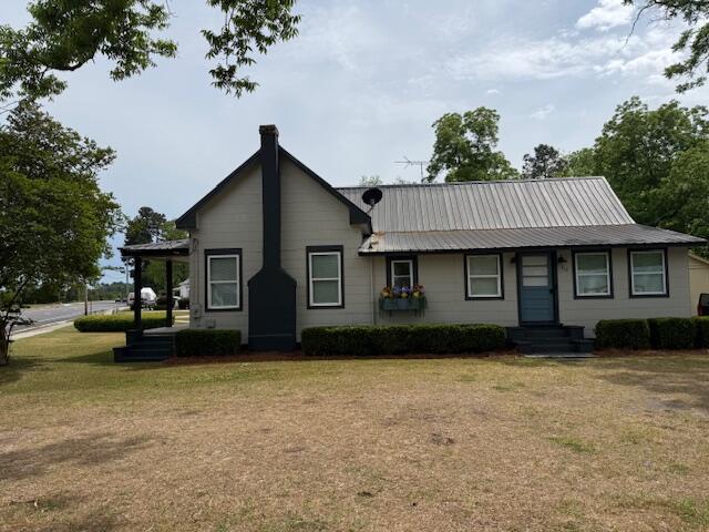 312 South Parler Avenue St. George, SC 29477 - Photo 4 of 23 IMG_3173