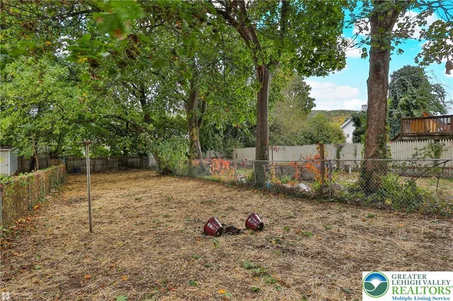 $255,000 | 427 Pawnee Street, Bethlehem, PA 18015