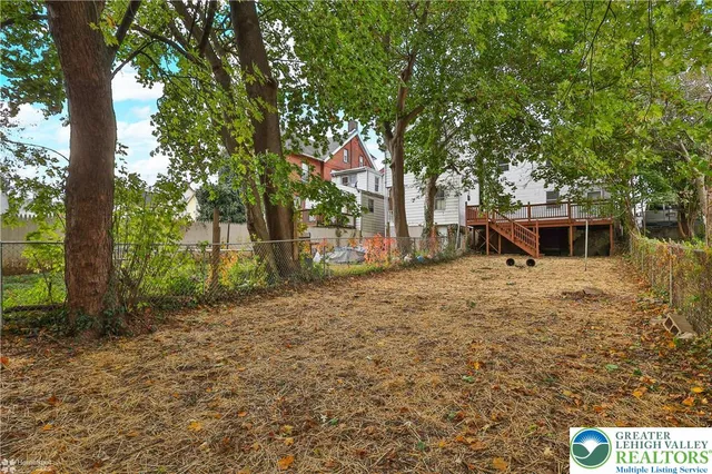 $255,000 | 427 Pawnee Street, Bethlehem, PA 18015