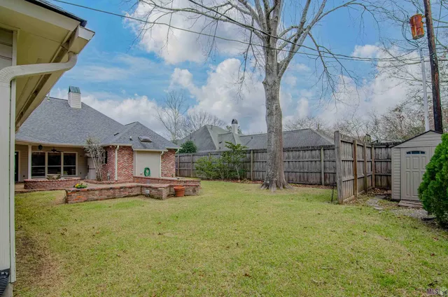 $575,000 | 7530 Old Sturbridge Lane, Baton Rouge, LA 70806