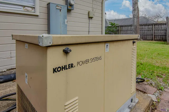 $575,000 | 7530 Old Sturbridge Lane, Baton Rouge, LA 70806