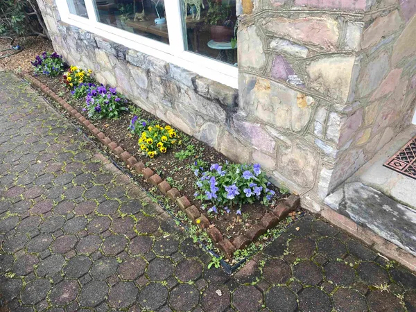 $425,000 | 48 Confederate Street, Verona, VA 24482