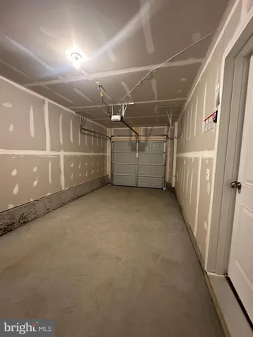 a view of a house with backyard entertaining space