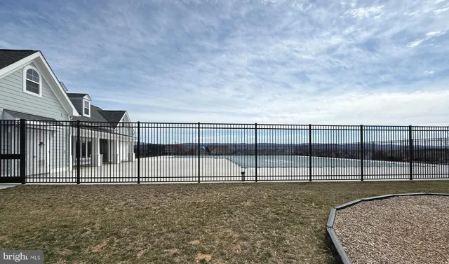 $2,150 | 106 Telluride Way, Charles Town, WV 25414