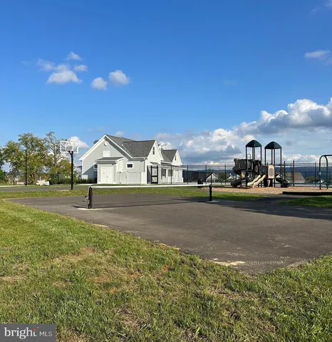 $2,150 | 106 Telluride Way, Charles Town, WV 25414