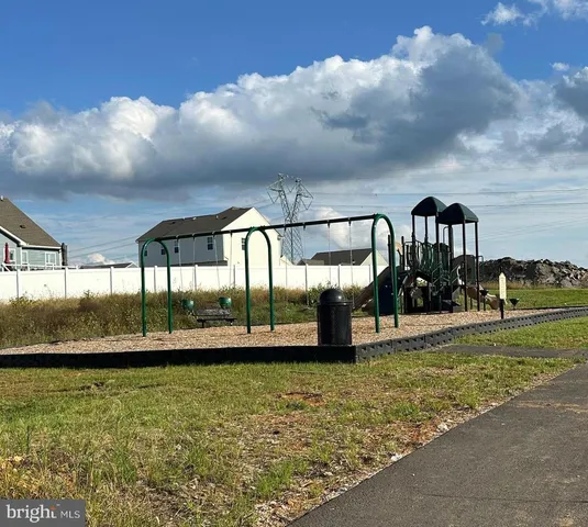 $2,150 | 106 Telluride Way, Charles Town, WV 25414