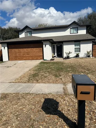 $2,600 | 119 San Saba Drive, Portland, TX 78374