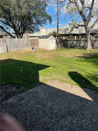 $2,600 | 119 San Saba Drive, Portland, TX 78374