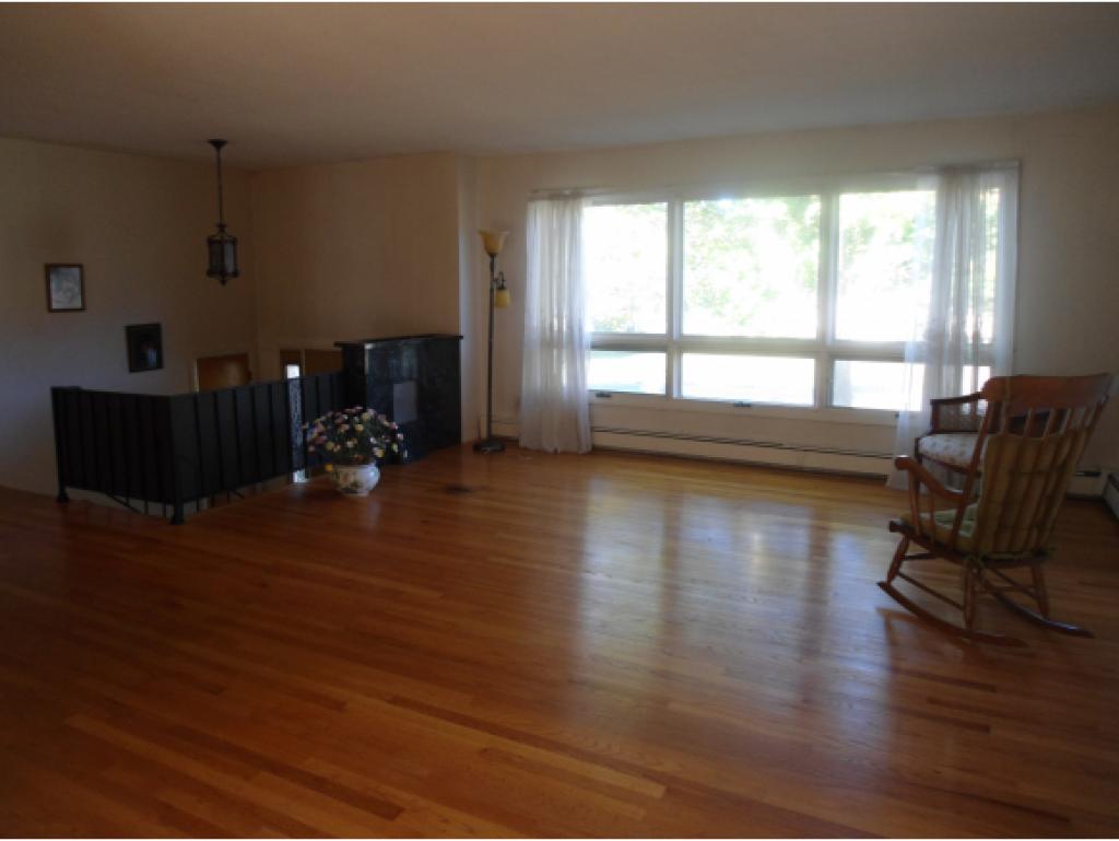 10 Green Knolls Lane Rutland, VT 05701 - Photo 3 of 19 Gallery Image 3