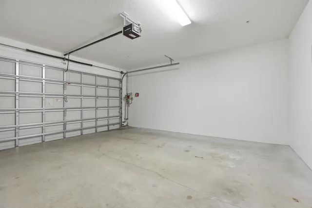 $5,500 | 101 East Coda Circle, Unit C, Delray Beach, FL 33444