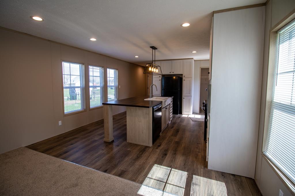613 Rakestown Road Ivanhoe, VA 24350 - Photo 16 of 41 Gallery Image 16