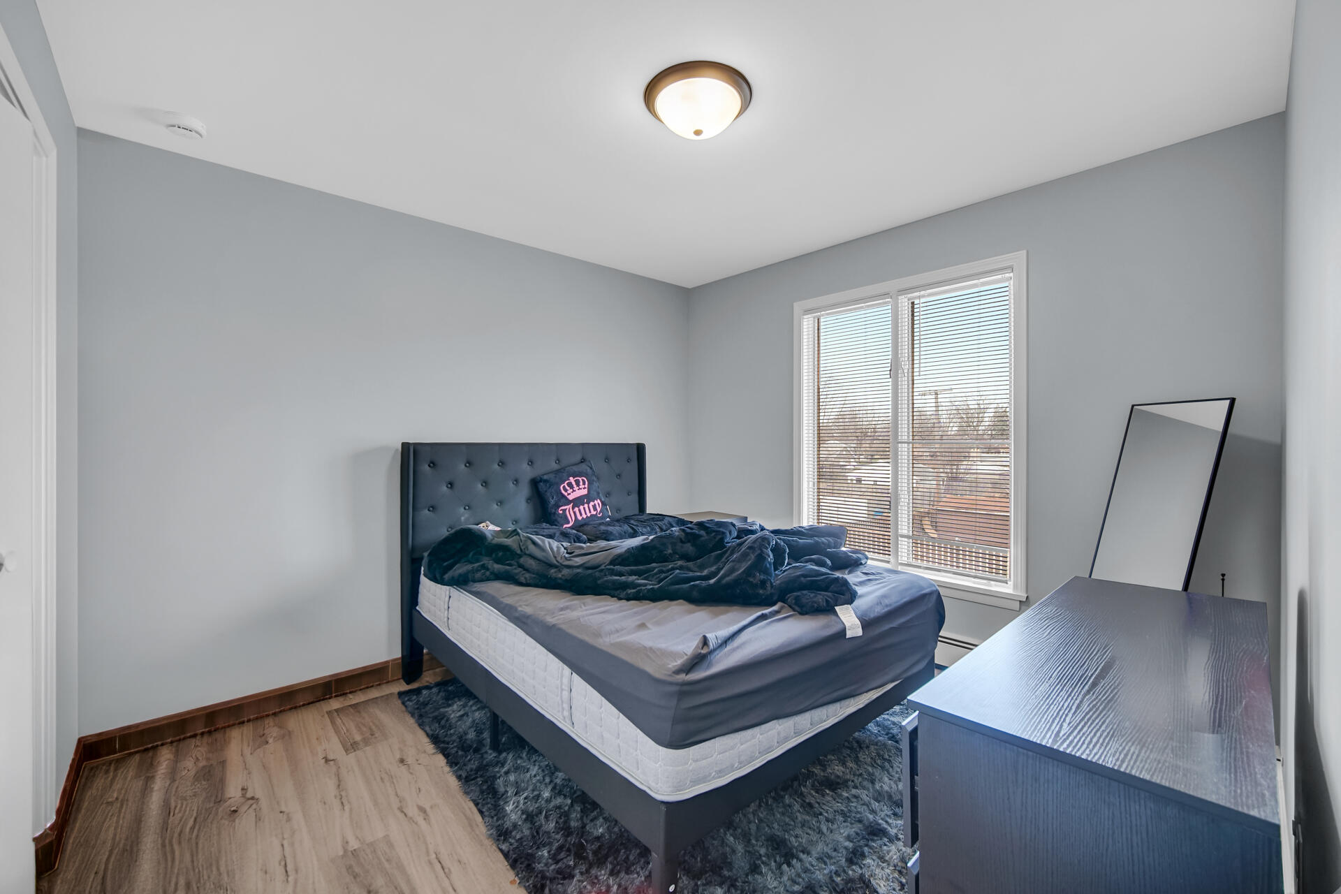 1104 169th Street Hammond, IN 46324 - Photo 3 of 20 a living room with furniture and a window