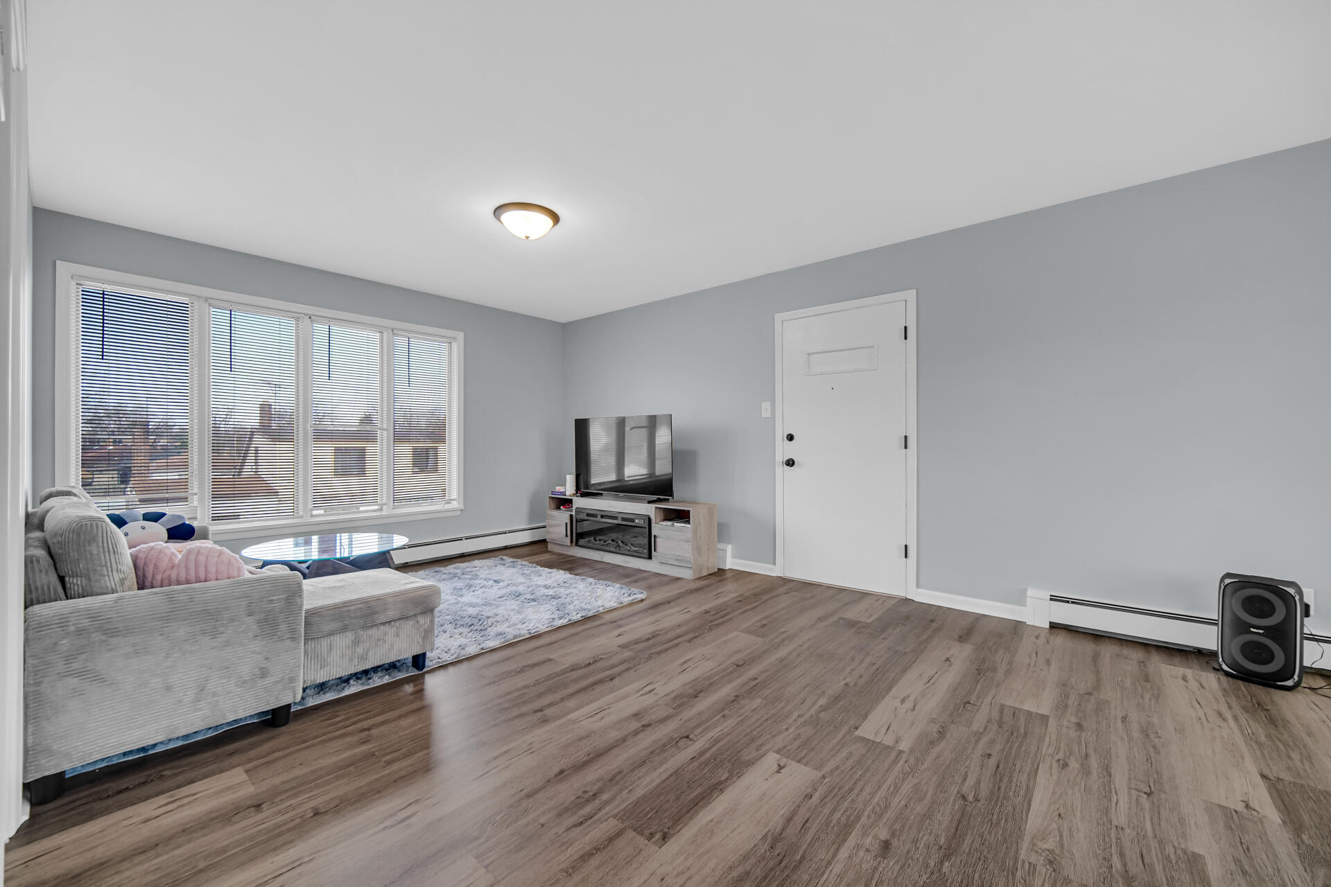 1104 169th Street Hammond, IN 46324 - Photo 5 of 20 a living room with furniture and a large window