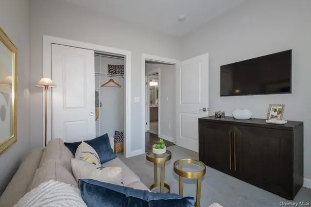 $3,295 | 149 Sutton Court, Unit 149, Mount Sinai, NY 11766