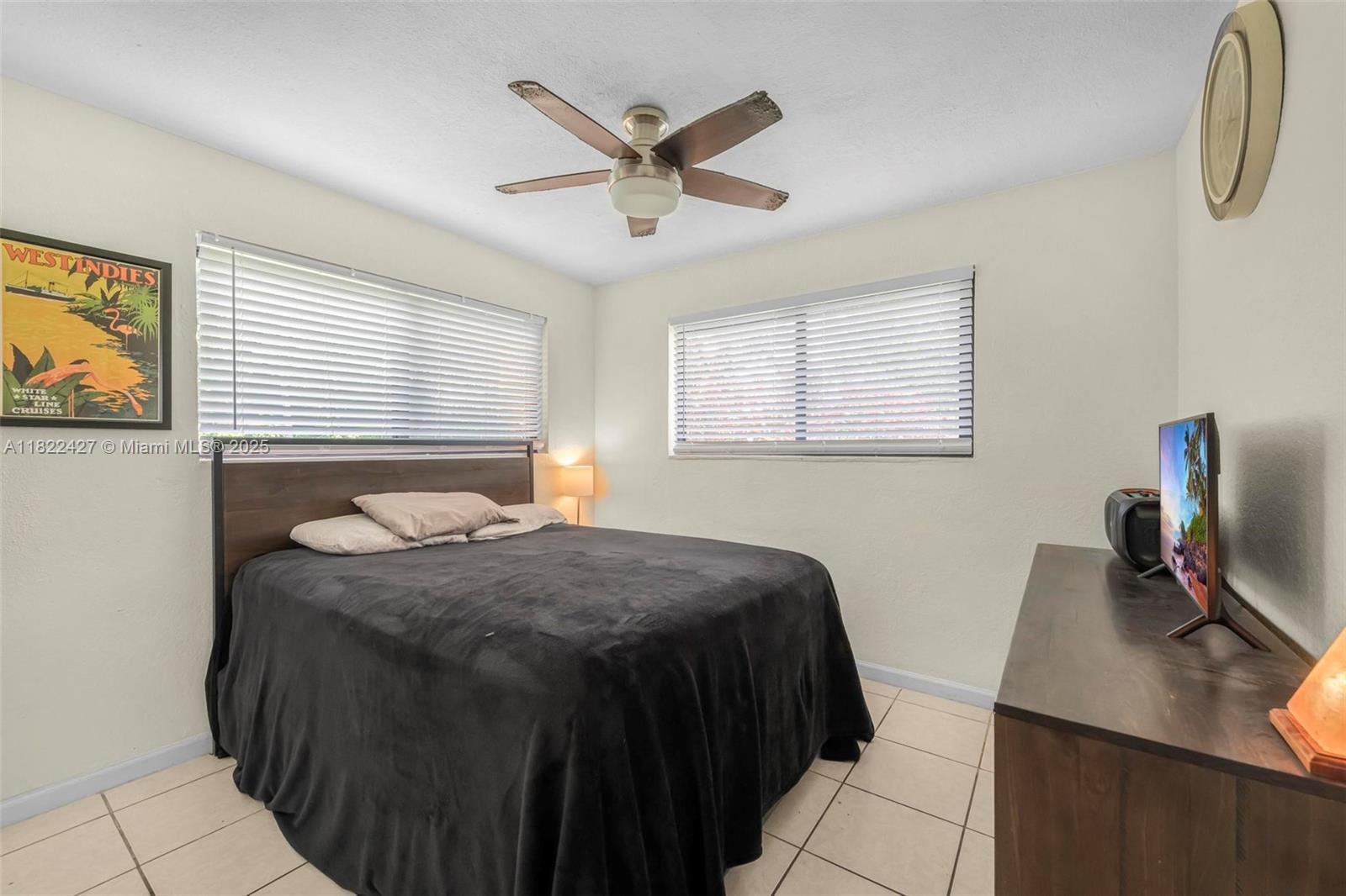 9520 Holiday Road Cutler Bay, FL 33157 - Photo 19 of 32